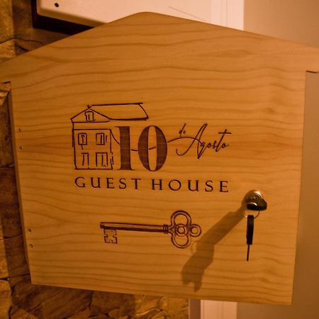 Guest House 10 De Agosto Figueira da Foz Eksteriør billede