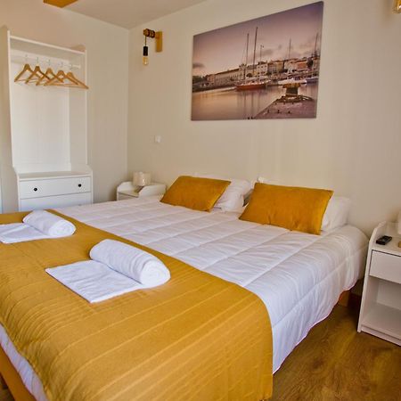 Guest House 10 De Agosto Figueira da Foz Eksteriør billede