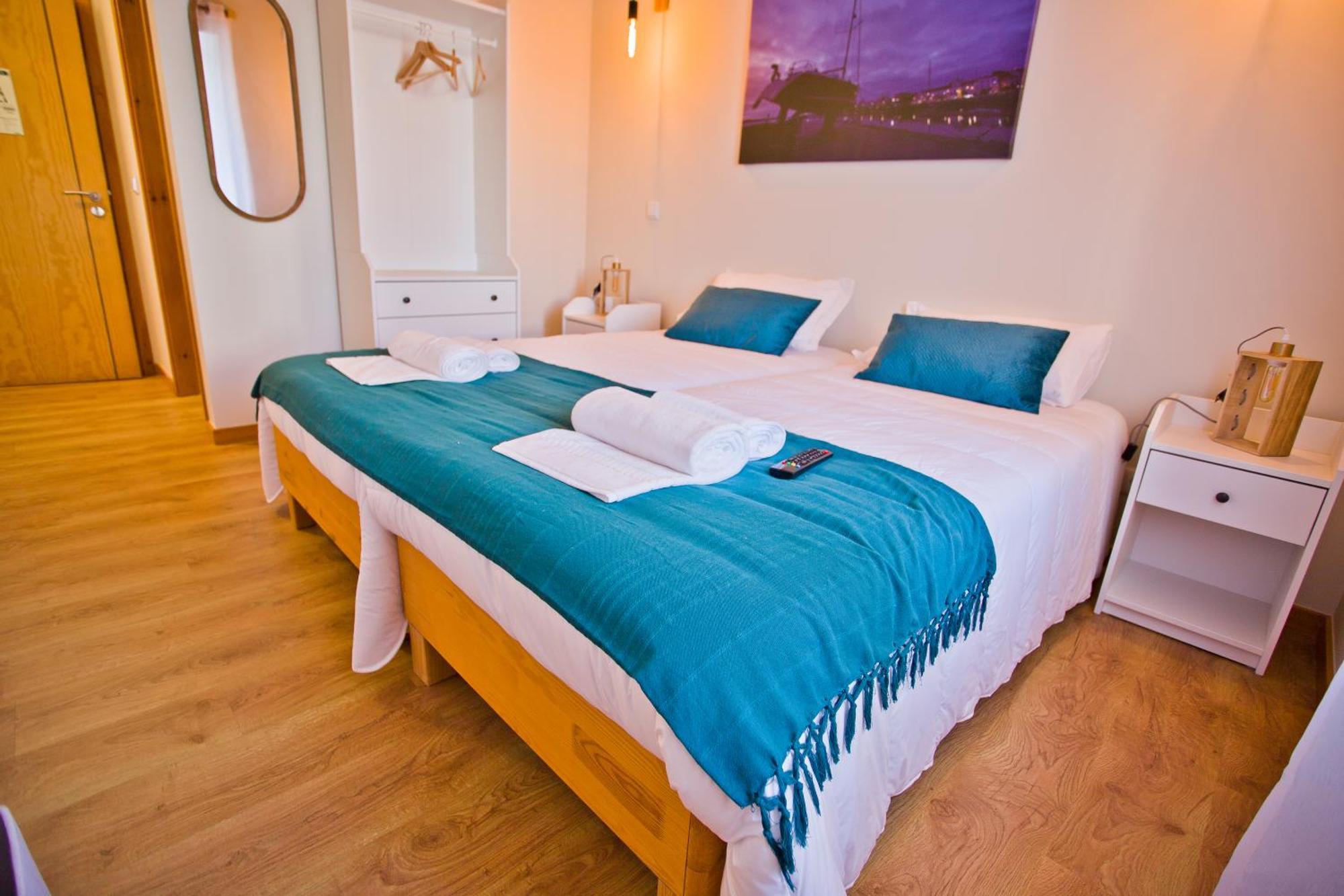 Guest House 10 De Agosto Figueira da Foz Eksteriør billede